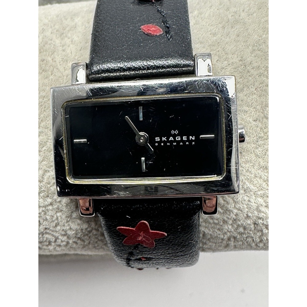 Skagen 280SSLBLR Ladies Watch New Battery‎ 27MM 7.25" Leather Band E51